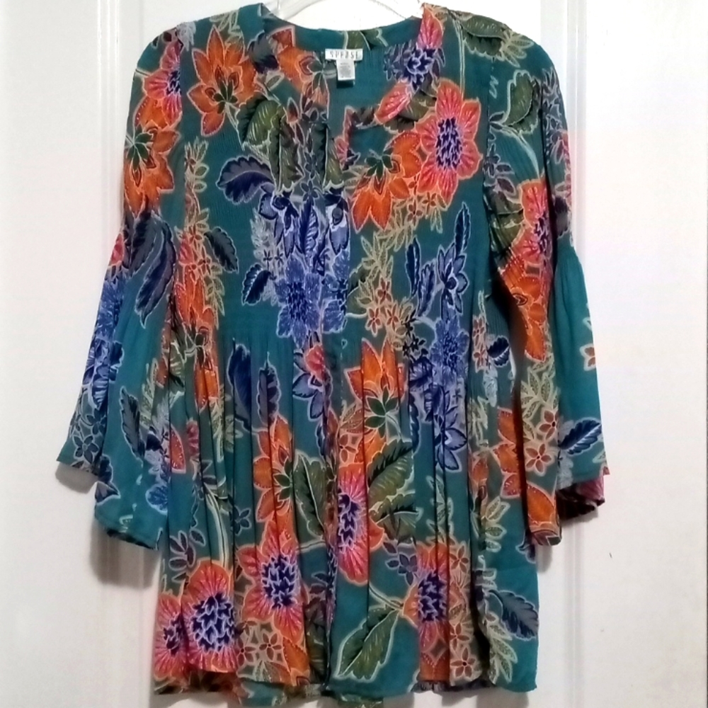 🎁 4/$20 Button Down Blouse